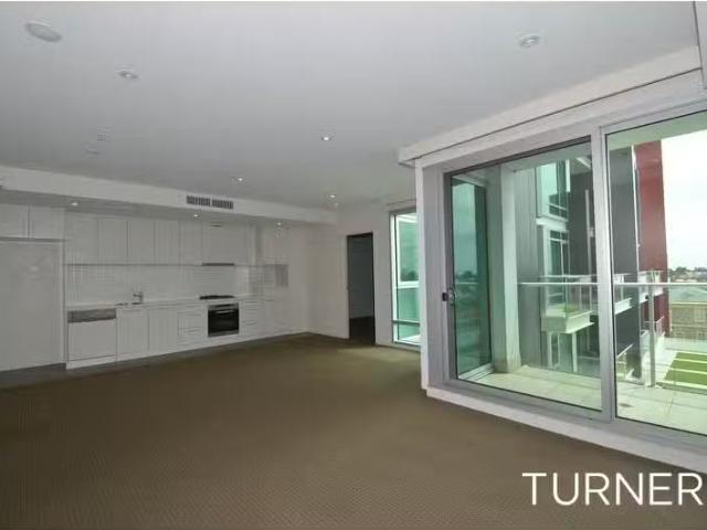 Charming 401/62 Brougham Place, North Adelaide Apartment for r.