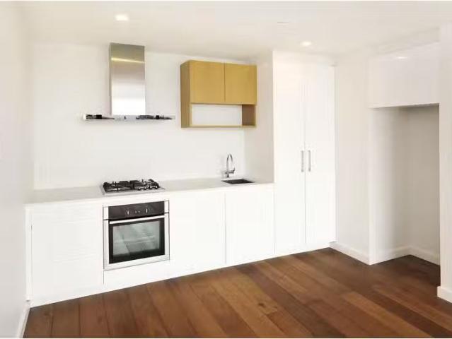Unique 403/2 Hotham Street, Collingwood Apartment for rent Li.