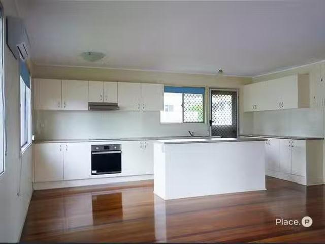 Nice 40 Pear Street, Runcorn, QLD 4113