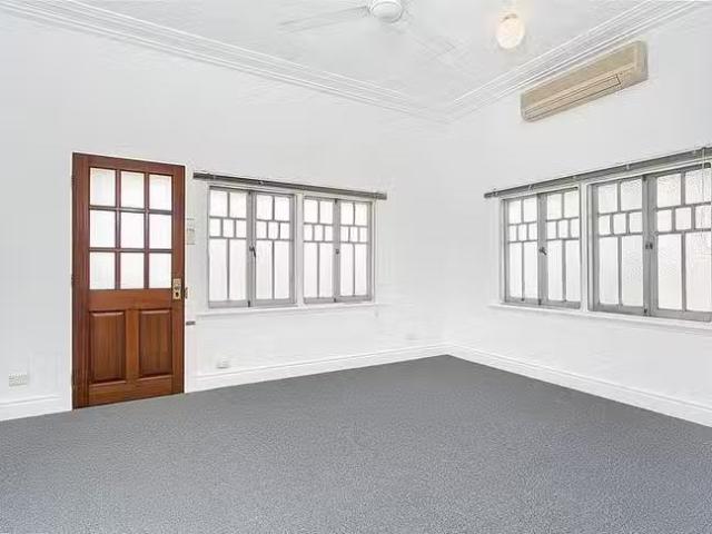 Deal! 4/147 Aumuller Street, Bungalow, QLD 4870