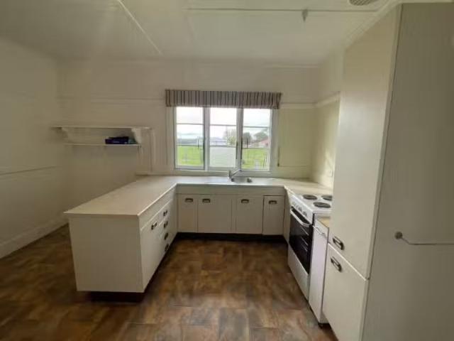 Deal! 414B Dumaresq Road, Armidale House for rent Listed by P.