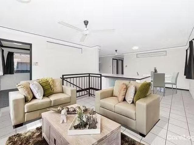 Deal! 4/18 Redpath Street, North Ward, QLD 4810