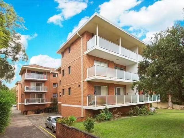 Rental! 4/11 13 Curtis Street, Caringbah Apartment for rent L.