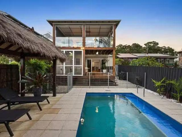 Just in! 41A Claremont Street, Birkdale, QLD 4159