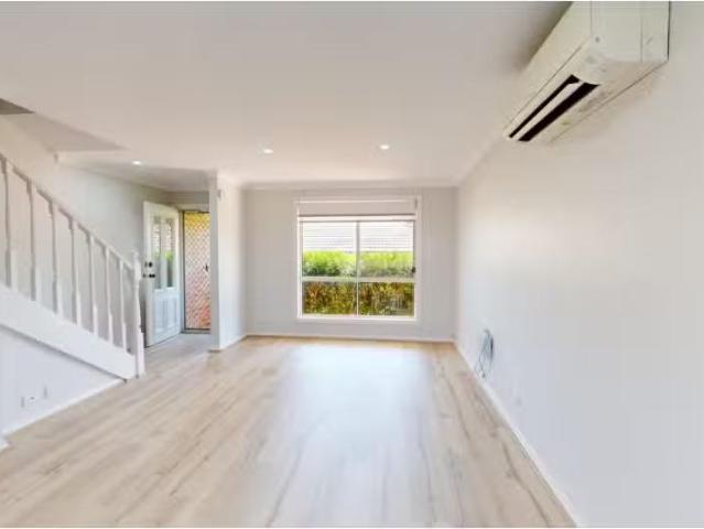 Charming 4/23a Alliance Street, East Maitland Townhouse for re.