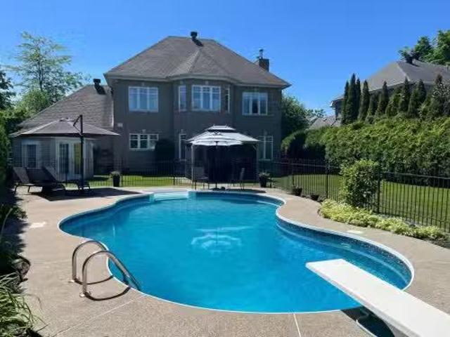 Unique 42 BR 50 Rue Gabrielle Roy, Notre Dame De L'Île Perrot.