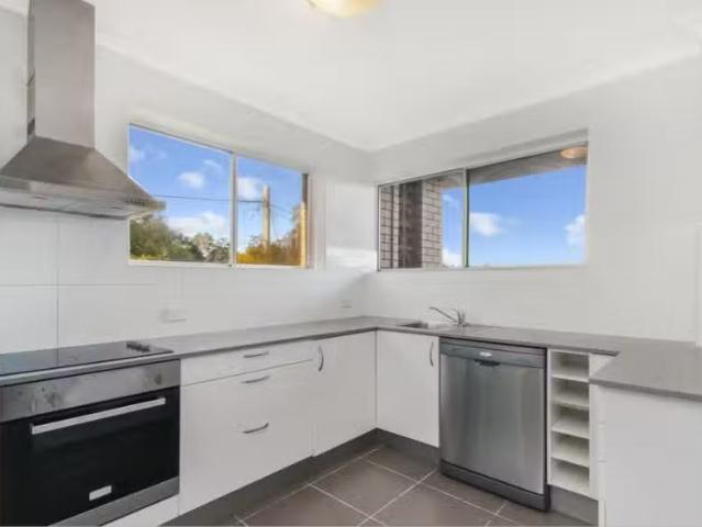Cheap 4/35 High Street, LUTWYCHE, QLD 4030 Apartment for Rent