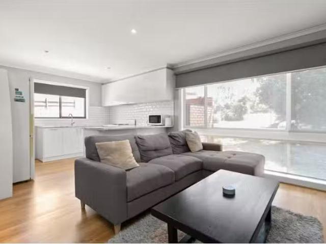 Unique 4/321 High St, Belmont Apartment for rent Listed by So.