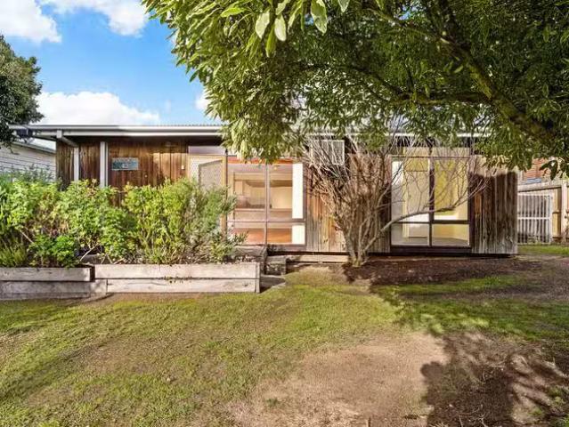 Rental! 43 Cowrie Road, Torquay, VIC 3228