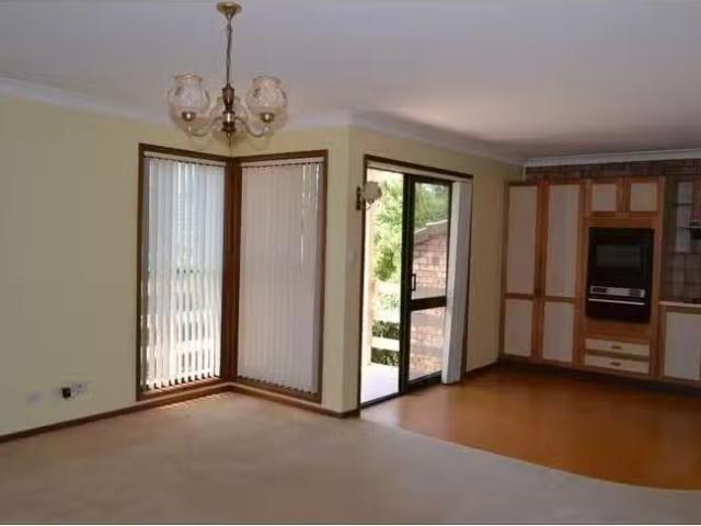 Cheap 4/3 Cypress Avenue, Port Macquarie, NSW 2444