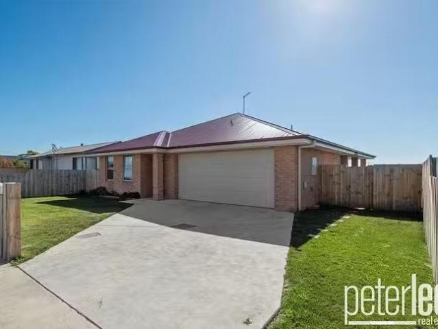 Unique 43 Davies Street, George Town, TAS 7253