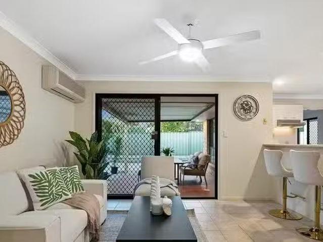Just in! 43 Wiltshire Street, Heritage Park, QLD 4118