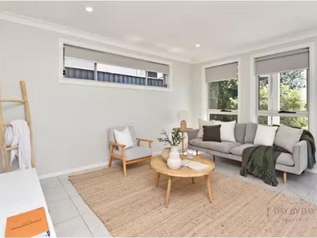 Charming 43a Tulkaba Street, Fletcher Townhouse for rent List.