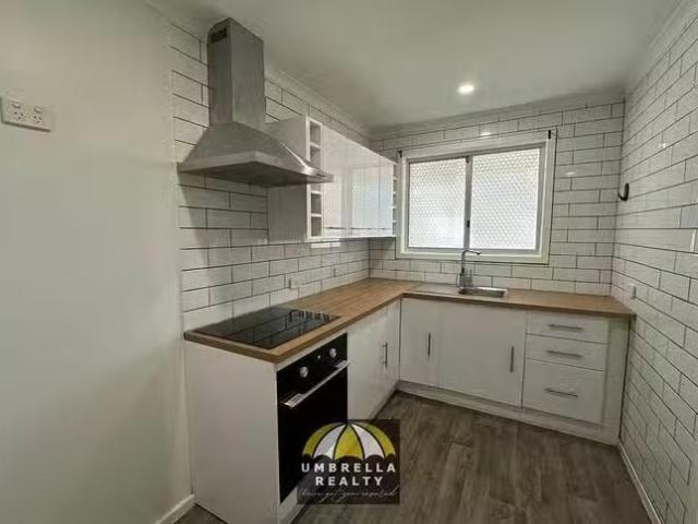 Just in! 44B Jacaranda Crescent, Withers, WA 6230