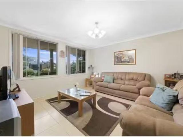 Rental! 45 Pozieres Avenue, UMINA BEACH House for rent Listed.