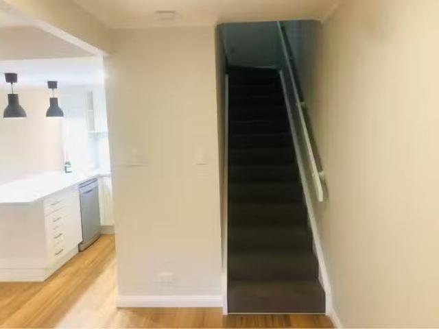 For Rent! 4/5 Yallanga Place, Mooloolaba, QLD 4557