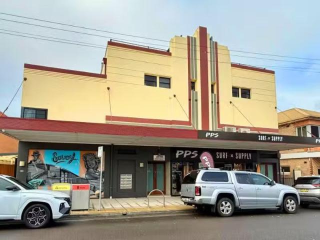 Charming 4/68 Mitchell Street, Stockton Apartment for rent Li.