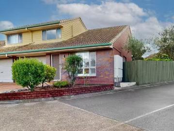 Nice 46/9 Leslie Street, ARANA HILLS, QLD 4054 Townhouse for.
