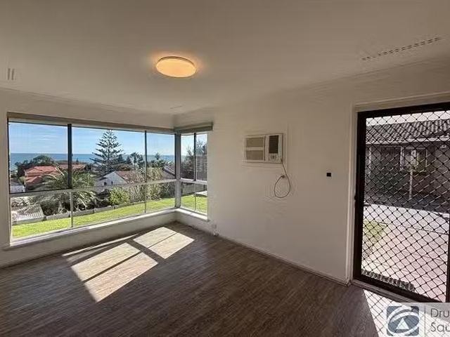 Rental! 4/63 Hastings Street, Scarborough, WA 6019