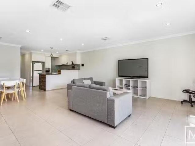 Deal! 4/79 Brisbane Street, Perth, WA 6000