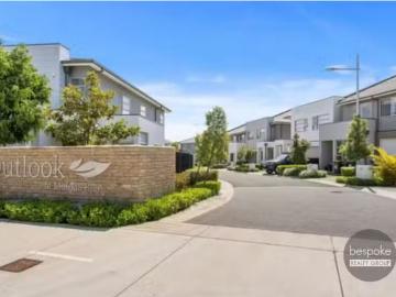 Cheap 47 Aspect Crescent, Glenmore Park Townhouse for rent Li.