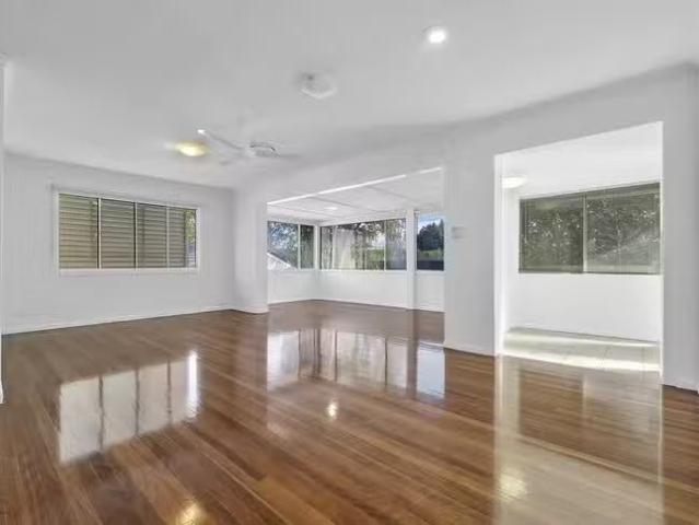Charming 47 Richmond Street, Chelmer, QLD 4068