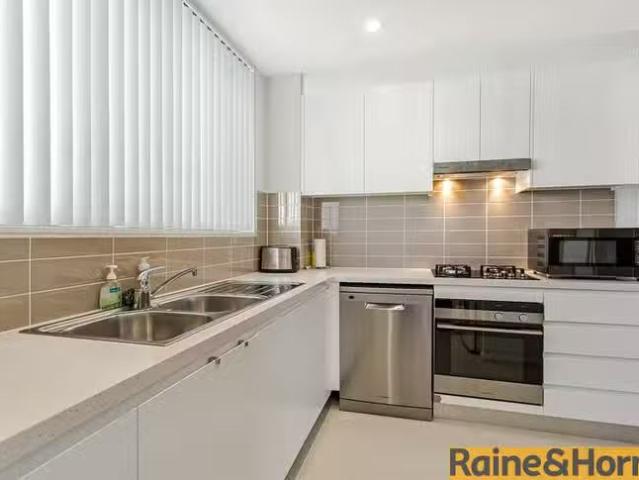 Deal! 48/10 Merriville Road, Kellyville Ridge, NSW 2155