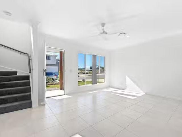 New 4 Waterman Place, Browns Plains, QLD 4118
