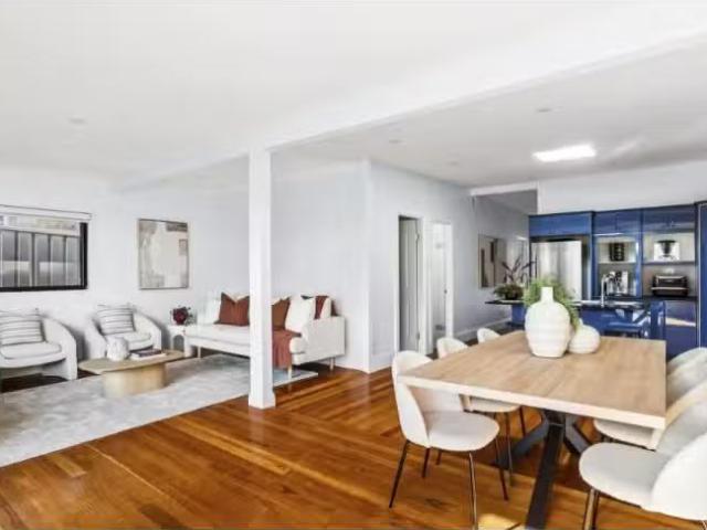 Nice 4 BR 41 Bellevue Street, Arncliffe House for rent Listed.