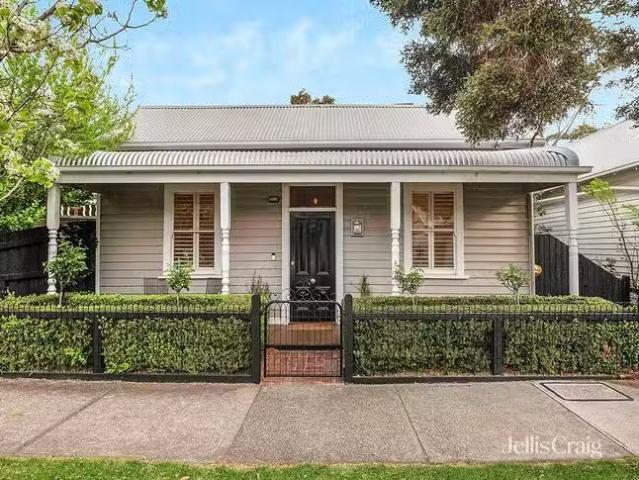Deal! 4 BR 41 Speight Street, Newport, VIC 3015