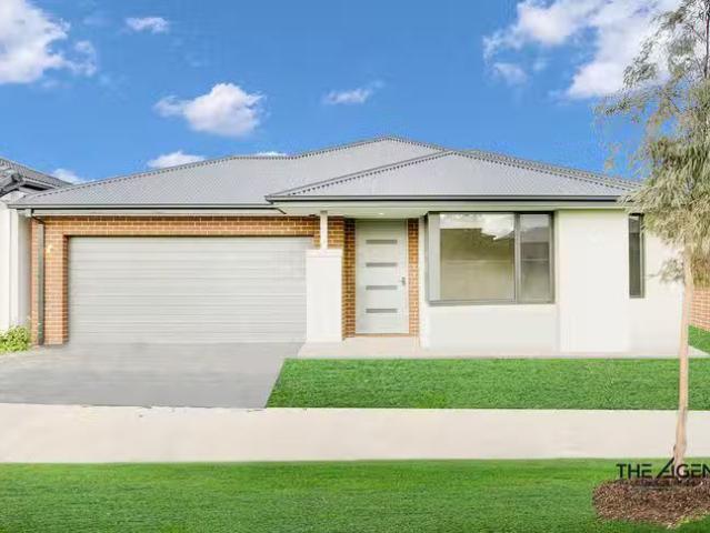 Unique 4 BR 41 Sumac Street, Brookfield, VIC 3338