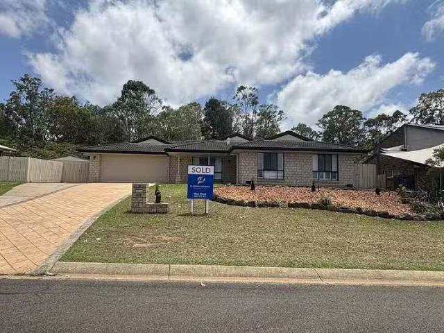 Cheap 4 BR 46 Kurrajong Way, Tinana, QLD 4650