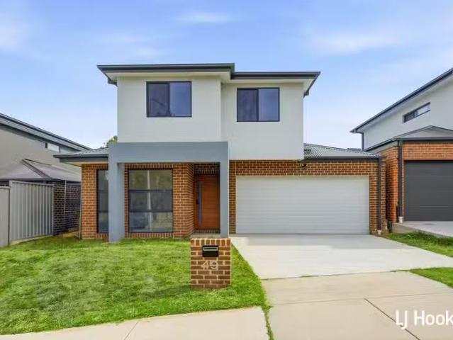 Just in! 4 BR 49 Negus Street, WATSON House for rent Listed b.