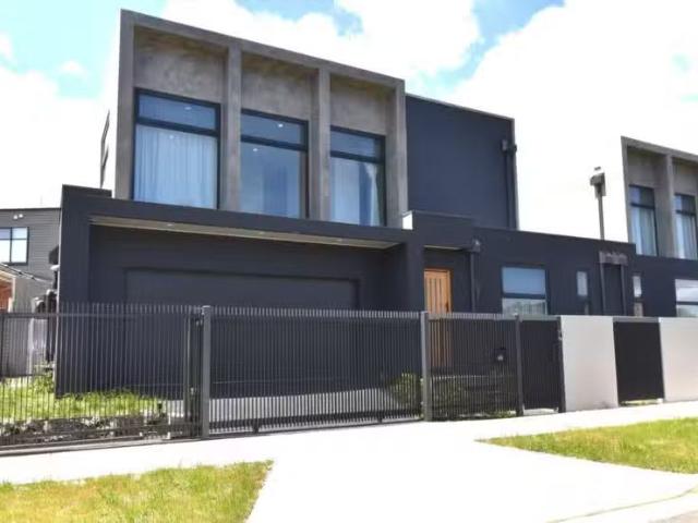 Rental! 4 BR 4B Ludwell Crescent, Bentleigh East VIC 3165 To.