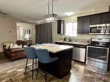 Charming 4 BR 58993833 122 Fir Ave