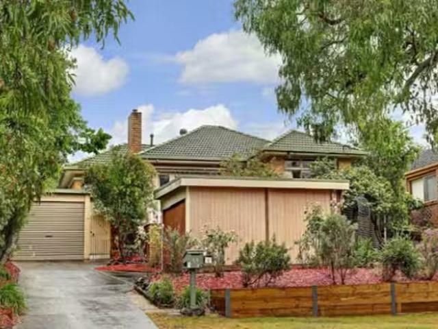 Deal! 4 BR 59 Cuthbert Street, Heathmont, VIC 3135