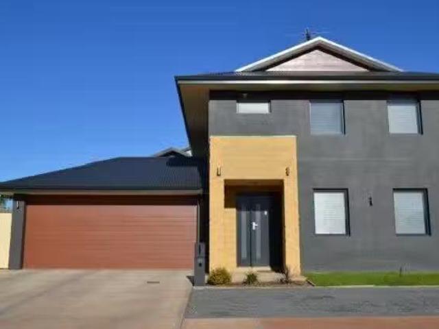 Rental! 4 BR 5A Rule Court, Somerville, WA 6430