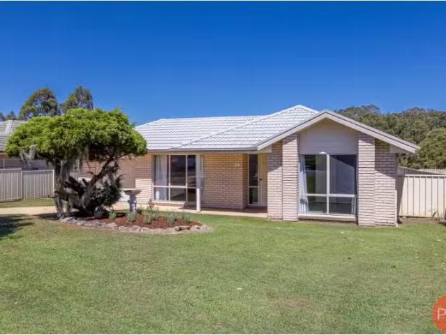 Cozy 4 BR 61 Streeton Drive, METFORD House for rent Listed by.