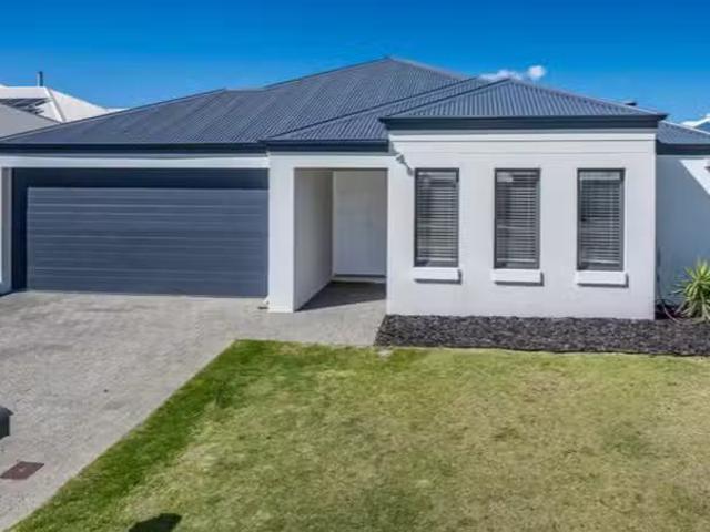 Cozy 4 BR 65 Marlinspike Bvd, JINDALEE, WA 6036 House for Rent
