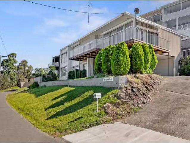Charming 4 BR 66 Bareki Road, Eleebana House for rent Listed.