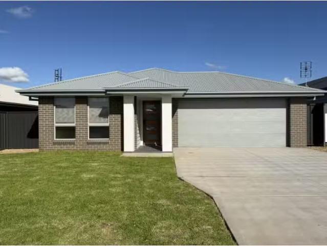 Cheap 4 BR 6A Violet Circuit, Dubbo House for rent Listed by.