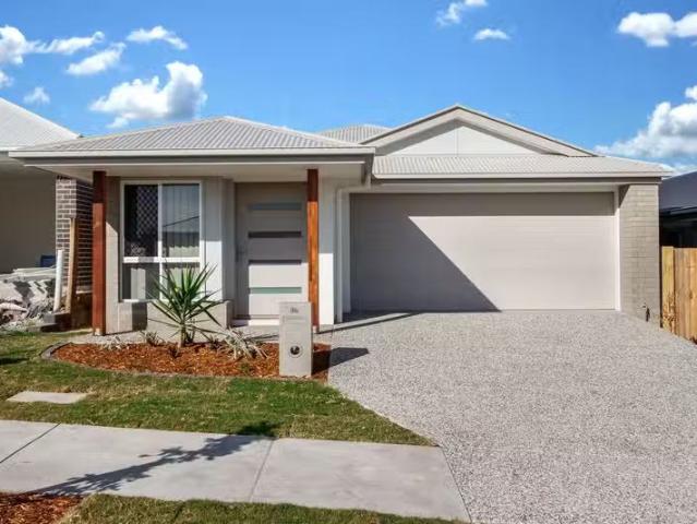Just in! 4 BR 86 Welford Circuit, YARRABILBA, QLD 4207 House.