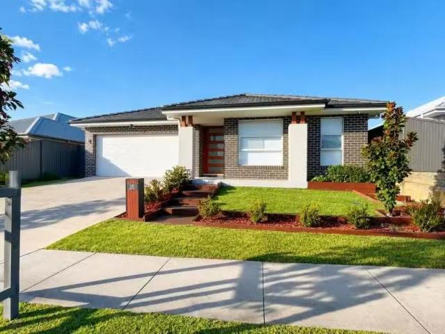 Nice 4 BR 8 Irwin Lane, Cooranbong House for rent Listed by P.