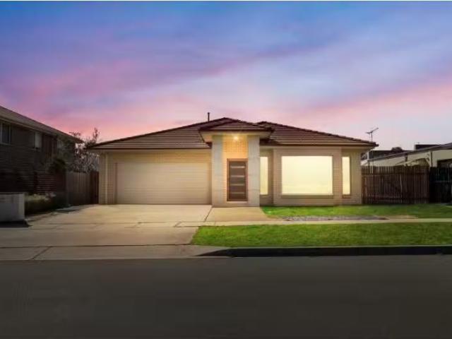 For Rent! 4 BR 9 Aida Ball Circuit, Forde House for rent List.