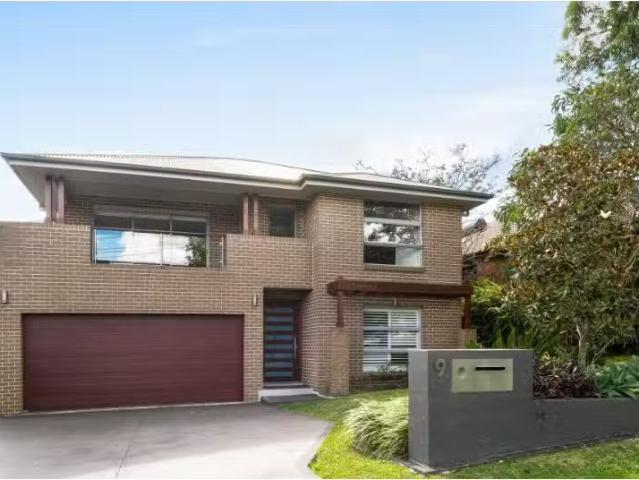 Charming 4 BR 9 Babbin Place, Caringbah House for rent Listed.