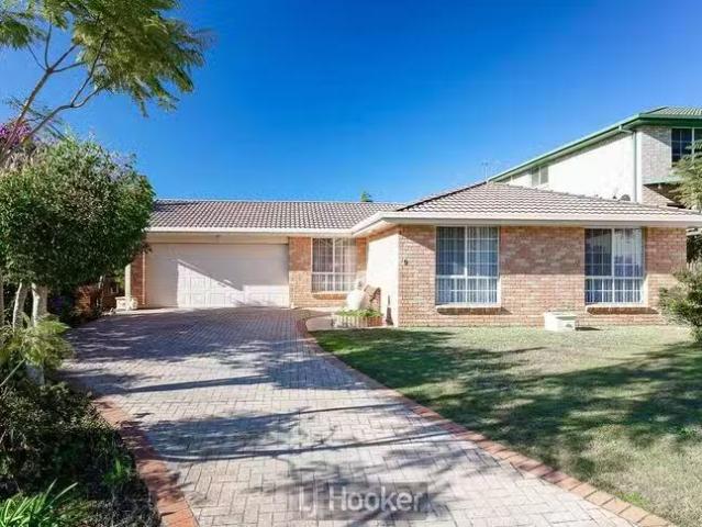 Nice 4 BR 9 Josephine Street, Rathmines, NSW 2283