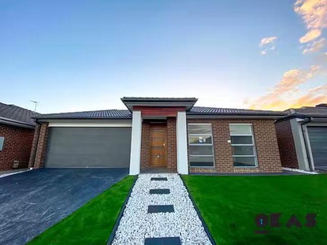 Charming 4 BR 9 Taurus Avenue, Truganina, VIC 3029