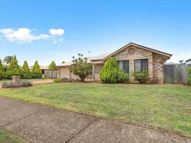 Deal! 4 BR 13 Wood Drive, Middle Ridge, QLD 4350