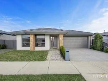 Unique 4 BR 13 Nosilla St, Smythes Creek VIC 3351 House For.