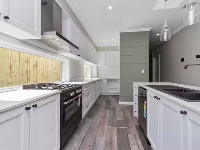Rental! 4 BR 110 Glenholm Street, MITCHELTON, QLD 4053 House.
